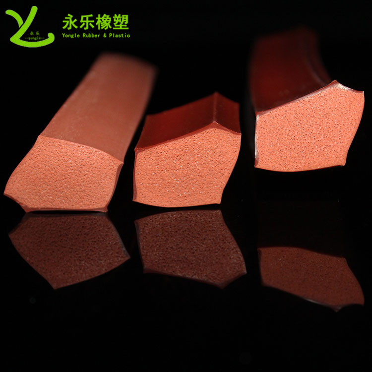 和平擠出復合發(fā)泡硅膠條，耐高溫復合發(fā)泡硅膠條，耐老化復合發(fā)泡硅膠條