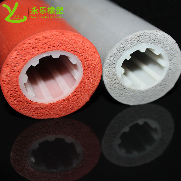 復合發(fā)泡硅膠管，耐高溫發(fā)泡硅膠管，保溫發(fā)泡硅膠管