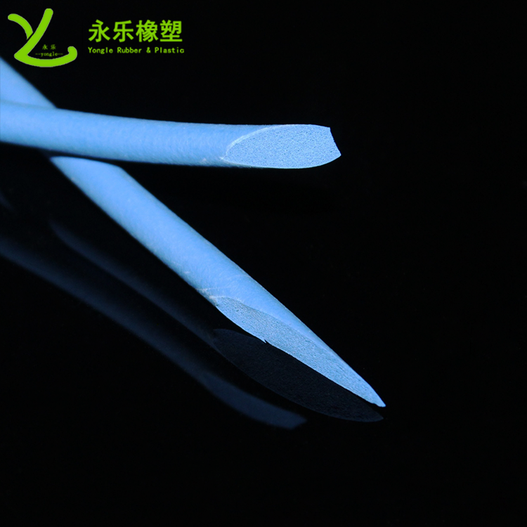 硅膠發(fā)發(fā)泡條，阻燃硅膠發(fā)泡圓條，耐高溫發(fā)泡硅膠條